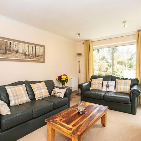 Aftonbank Self Catering Apartment, Питлохри Экстерьер фото